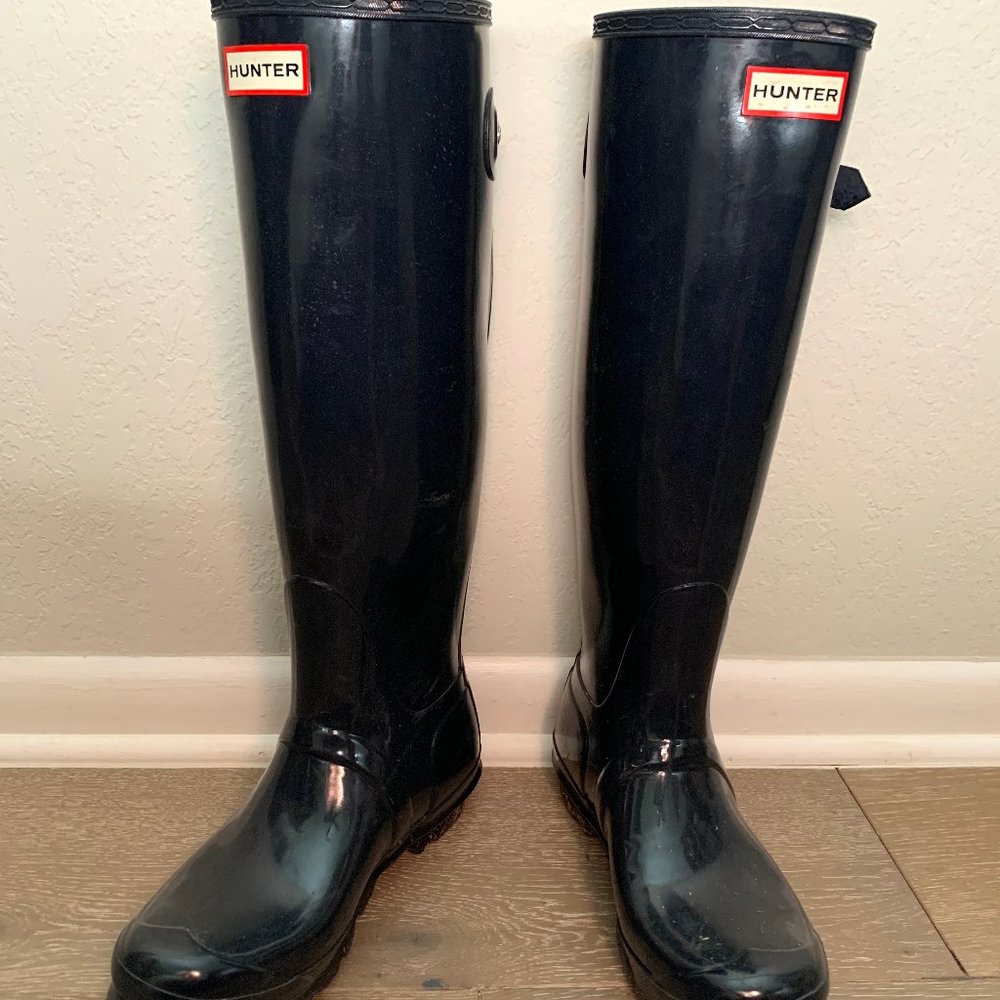 Navy Hunter High Gloss Rain Boots (knee high)